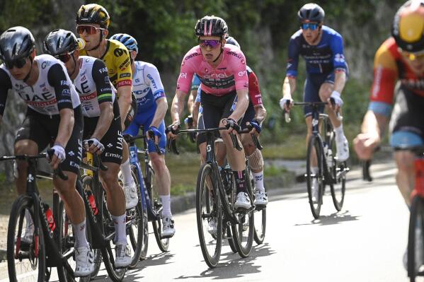 Cycling tour best sale of italy 2020